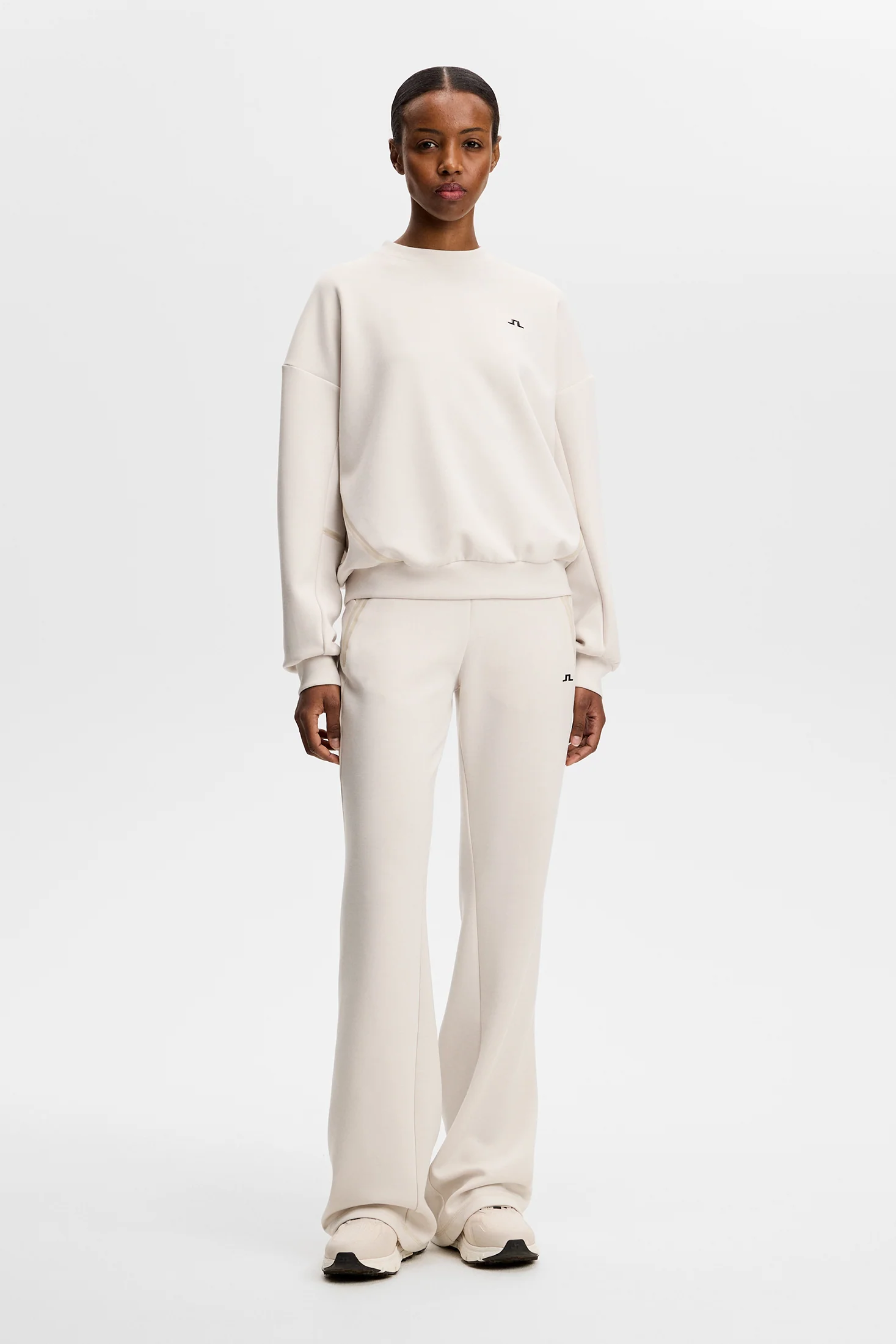Aura Crew Neck / Moonbeam - Image 6