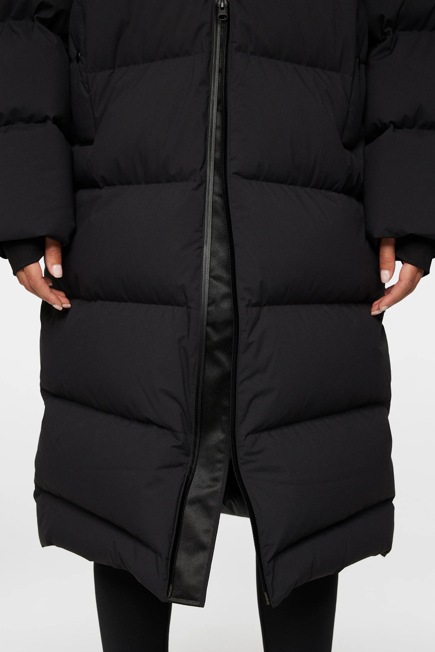 Carriage Parka / Black - Image 6