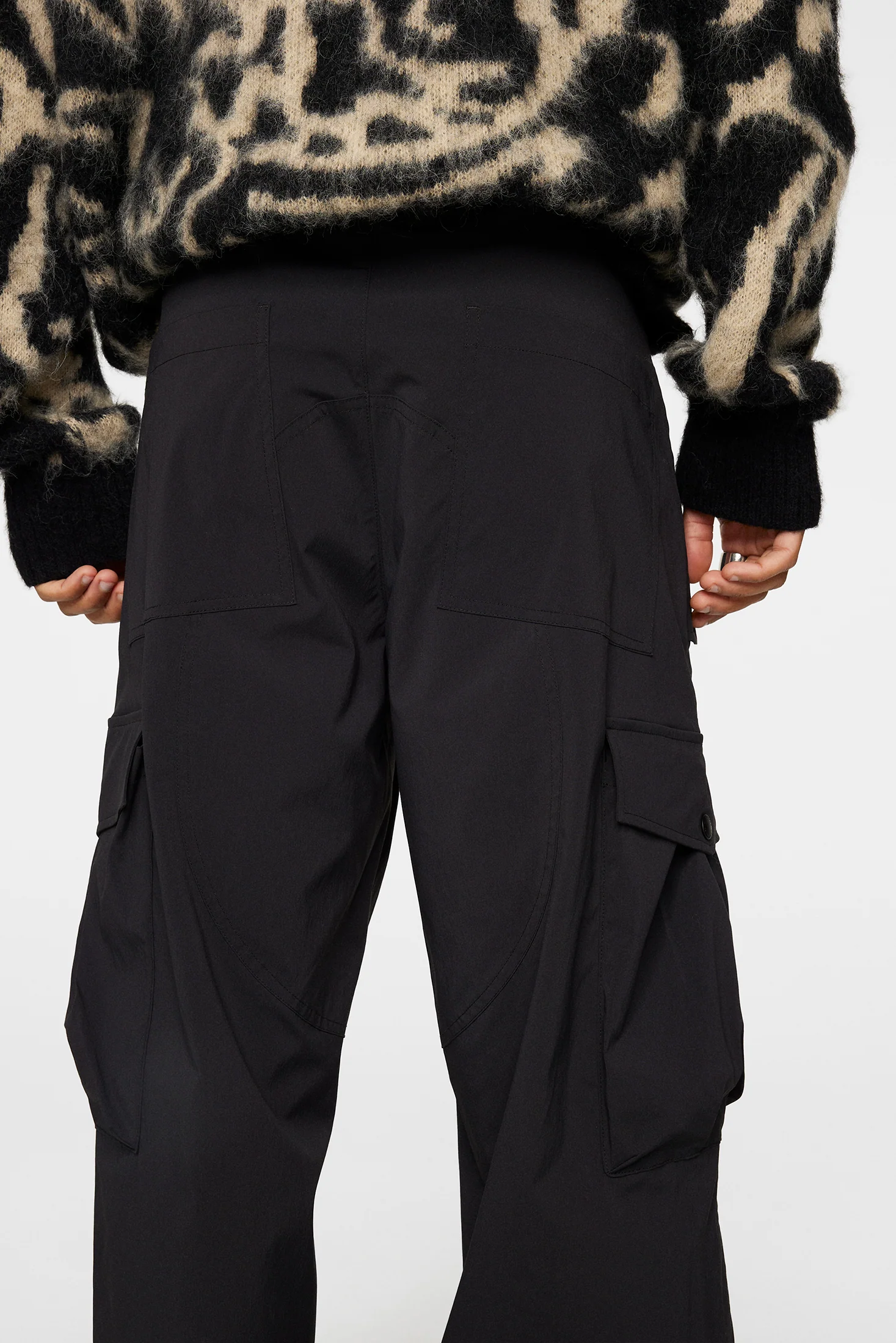 Cosmo Tech Cargo Pants / Black - Image 6