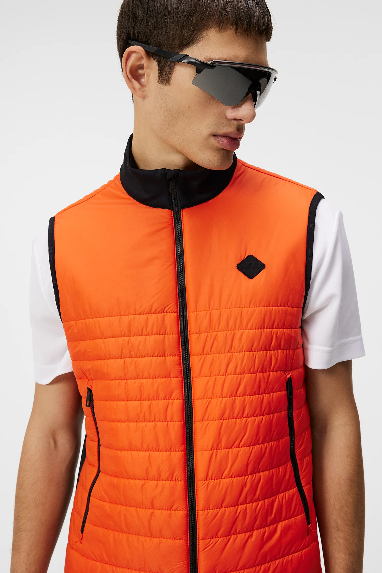 Martino Quilt Hybrid Vest / Tangerine Tango - Image 4