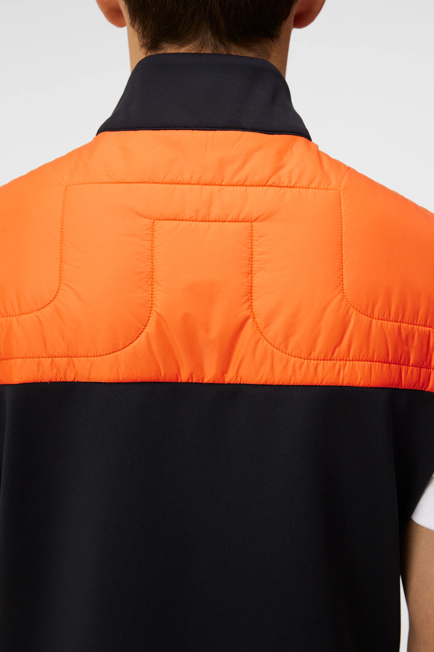 Martino Quilt Hybrid Vest / Tangerine Tango - Image 5