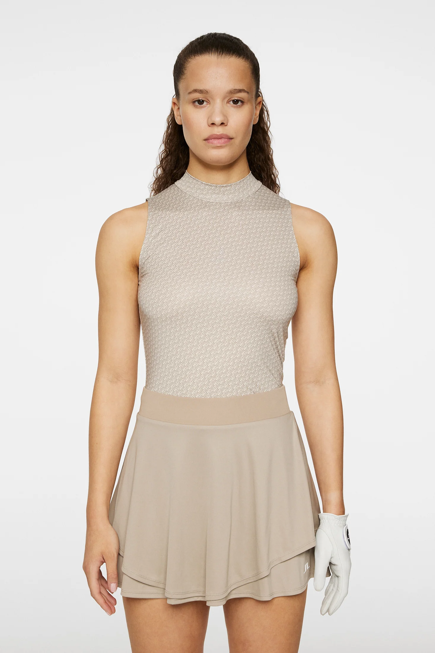 Siana Sleeveless Top / Shadow Bridge Khaki S - Image 2