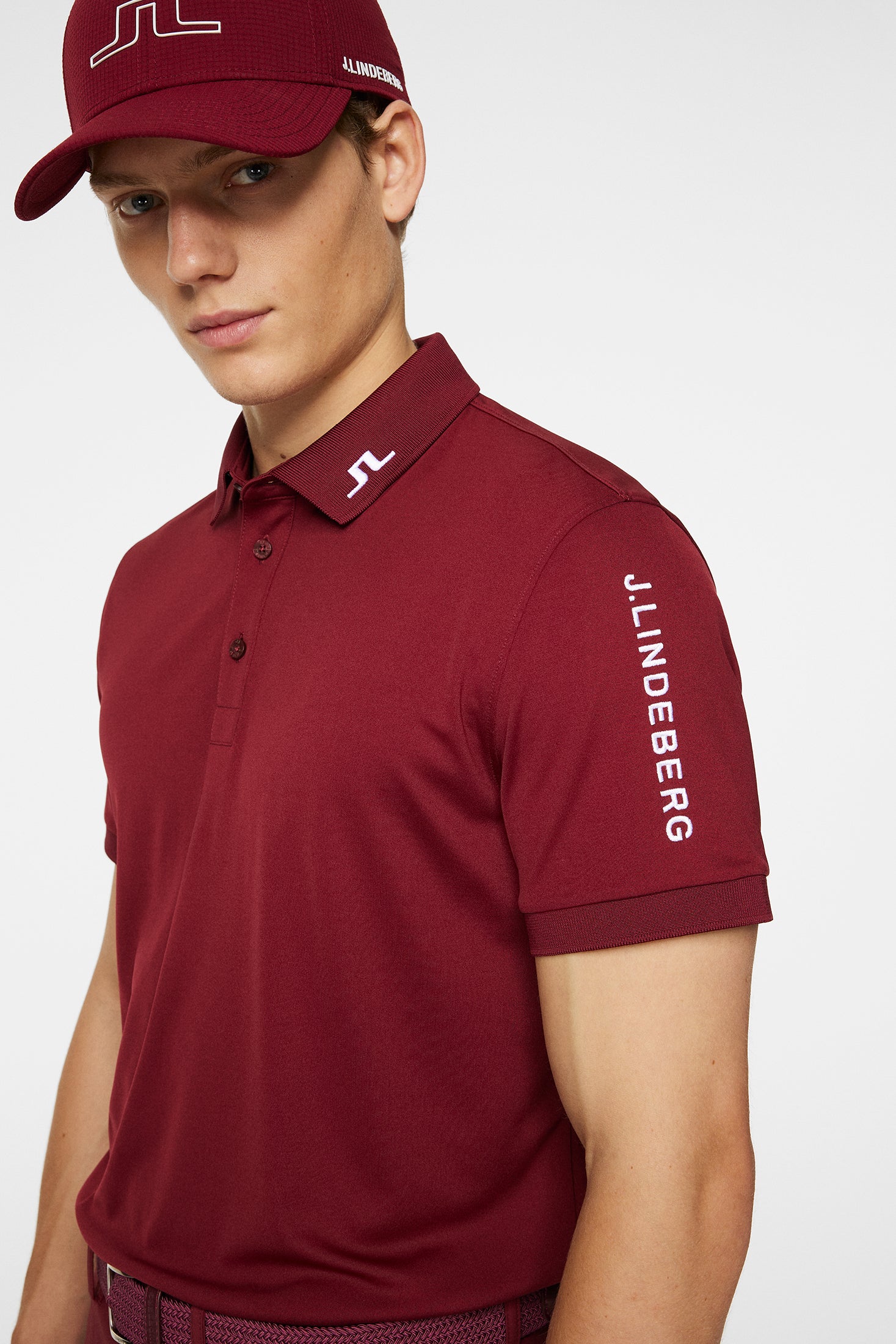 Tour Tech Slim Fit Polo / Cabernet - Image 5